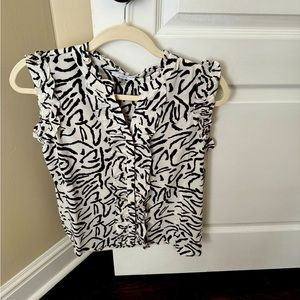 Black and white new with tags women’s blouse